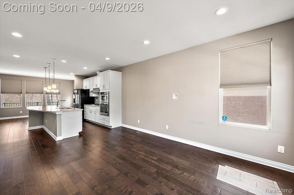 2877 Hartwick Drive Rochester, MI 48307 - Photo 14 of 44