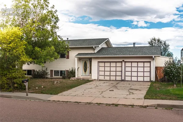 $250,001 | 6695 Brook Forest Drive, Colorado Springs, CO 80911