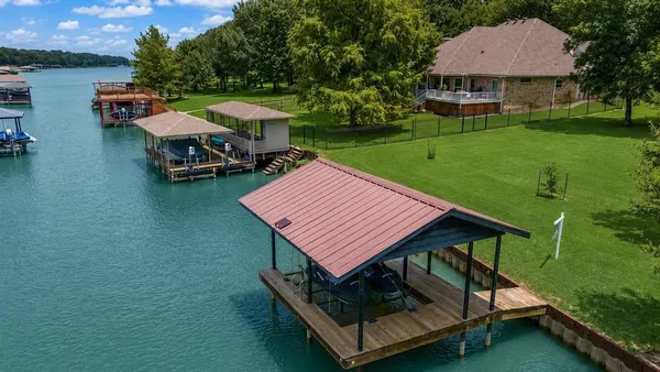 $169,900 | 111 Bull Run Drive, Streetman, TX 75859