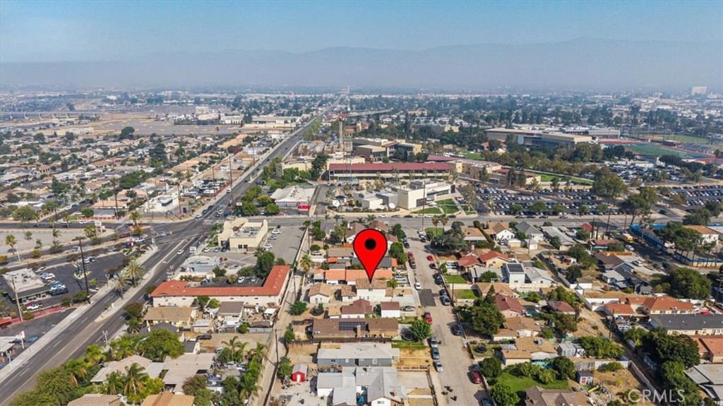 1475 North Holly Avenue Colton, CA 92324 - Photo 39 of 45 an aerial view of multiple house