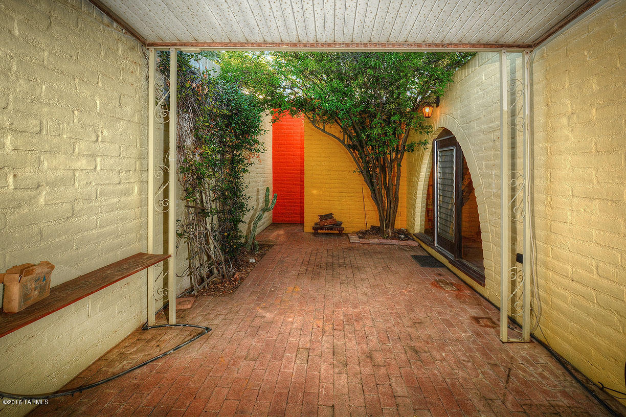 618 West Roller Coaster Road Tucson, AZ 85704 - Photo 9 of 23 Gallery Image 9