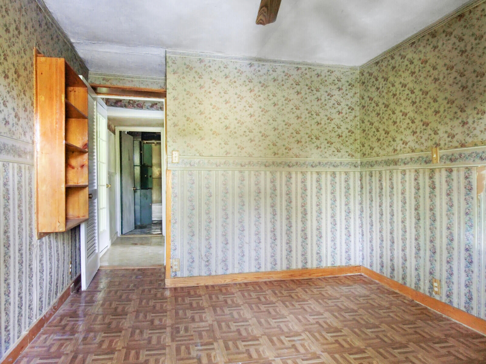 75 Lakeside Drive Sebec, ME 04481 - Photo 21 of 55 1st Floor Bedroom