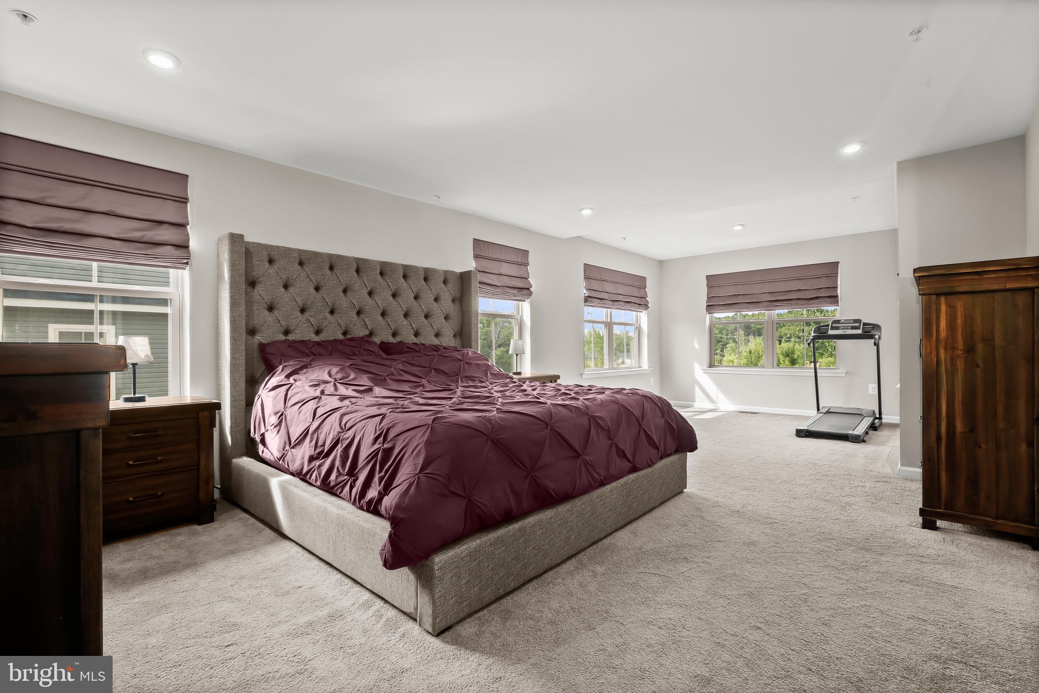 2940 Timberneck Way Hanover, MD 21076 - Photo 4 of 55 Primary Bedroom