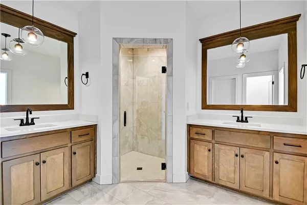 $599,330 | 13481 West 174th Place, Overland Park, KS 66221