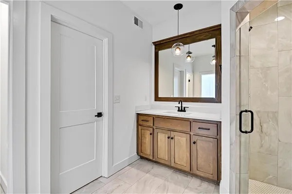 $599,330 | 13481 West 174th Place, Overland Park, KS 66221