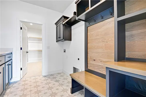 $599,330 | 13481 West 174th Place, Overland Park, KS 66221