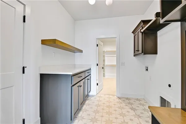 $599,330 | 13481 West 174th Place, Overland Park, KS 66221