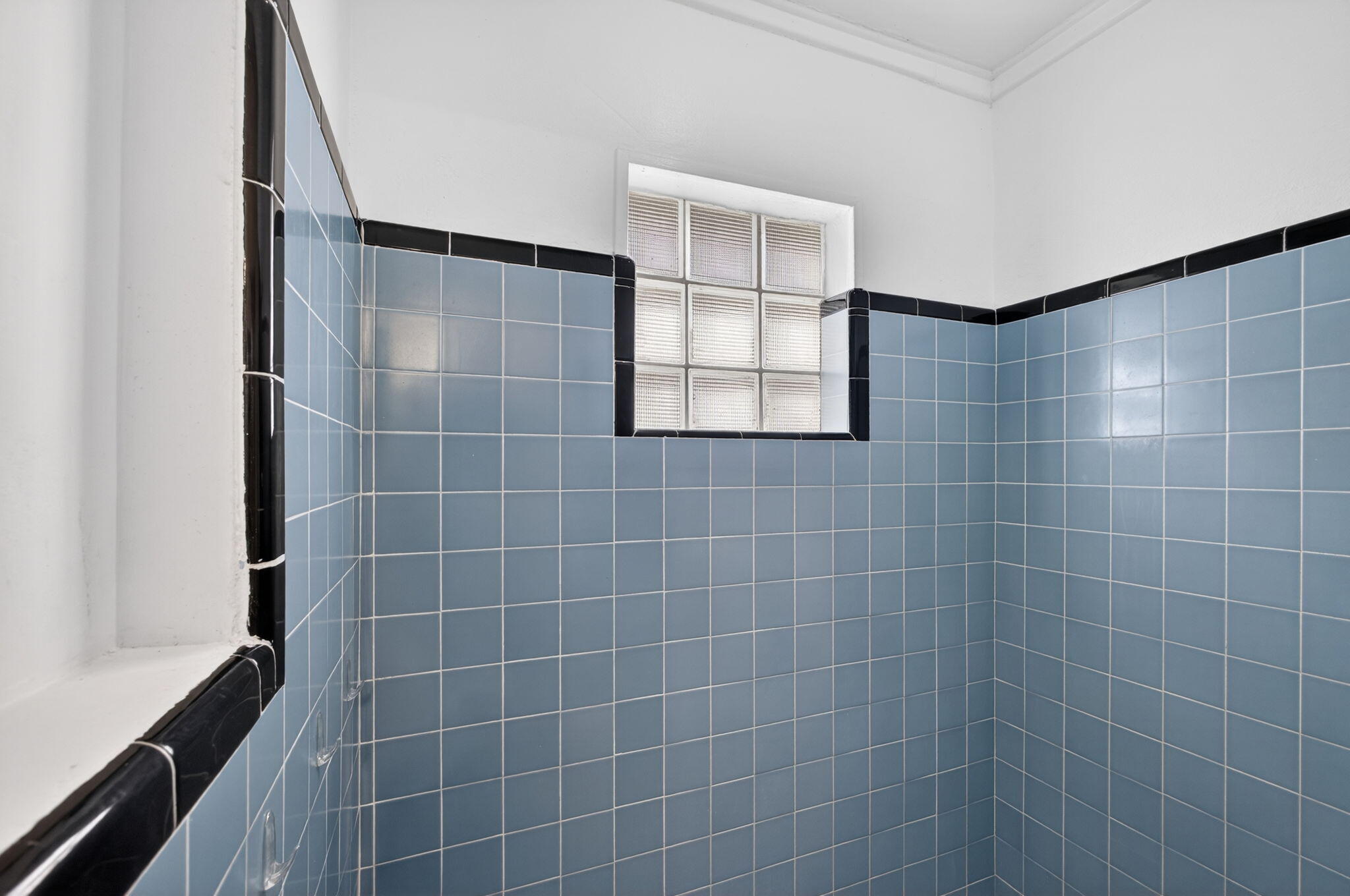 1901 Redbank Road North Palm Beach, FL 33408 - Photo 23 of 38 a bathroom with a shower