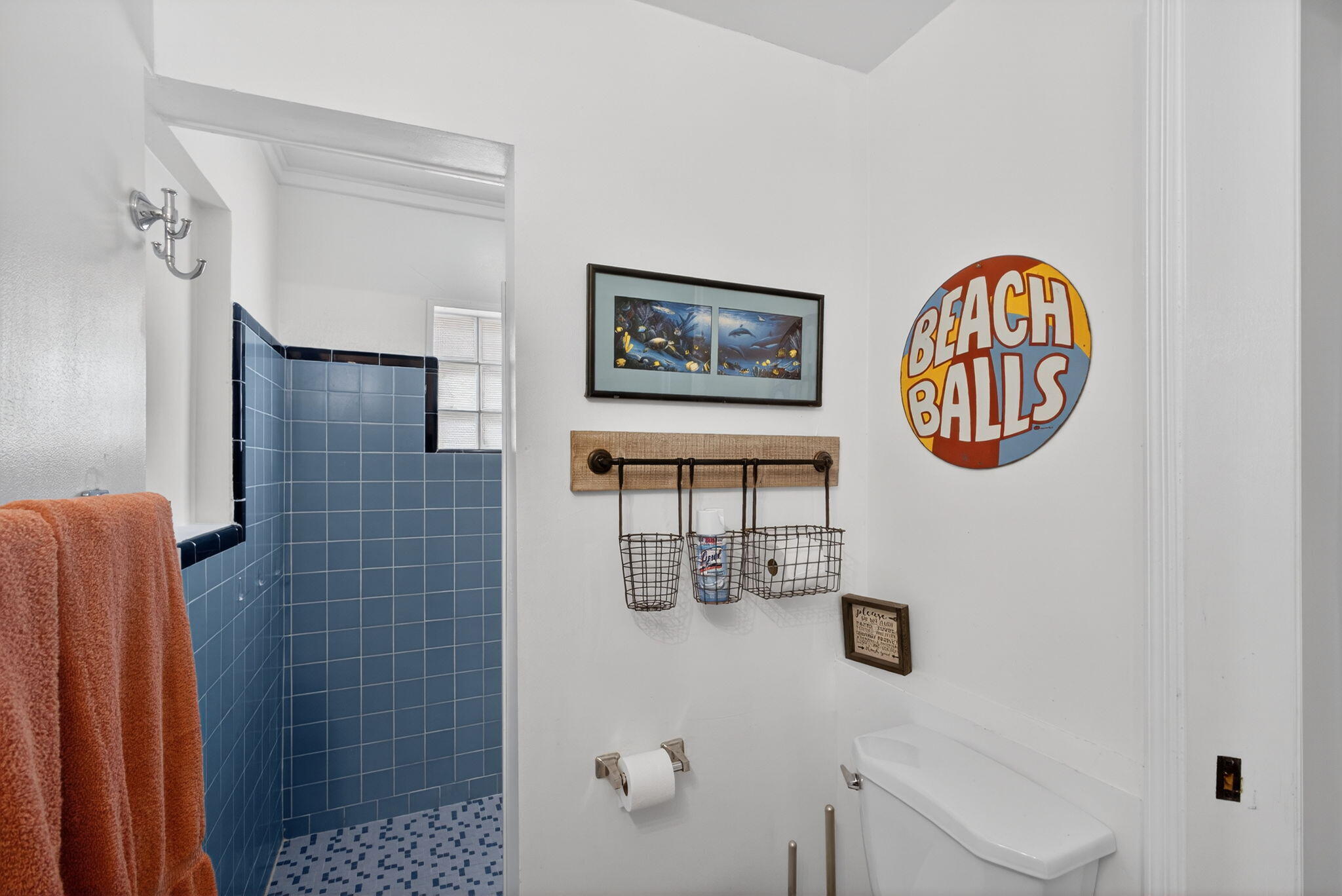 1901 Redbank Road North Palm Beach, FL 33408 - Photo 24 of 38 a bathroom with a painting on the wall and a shower