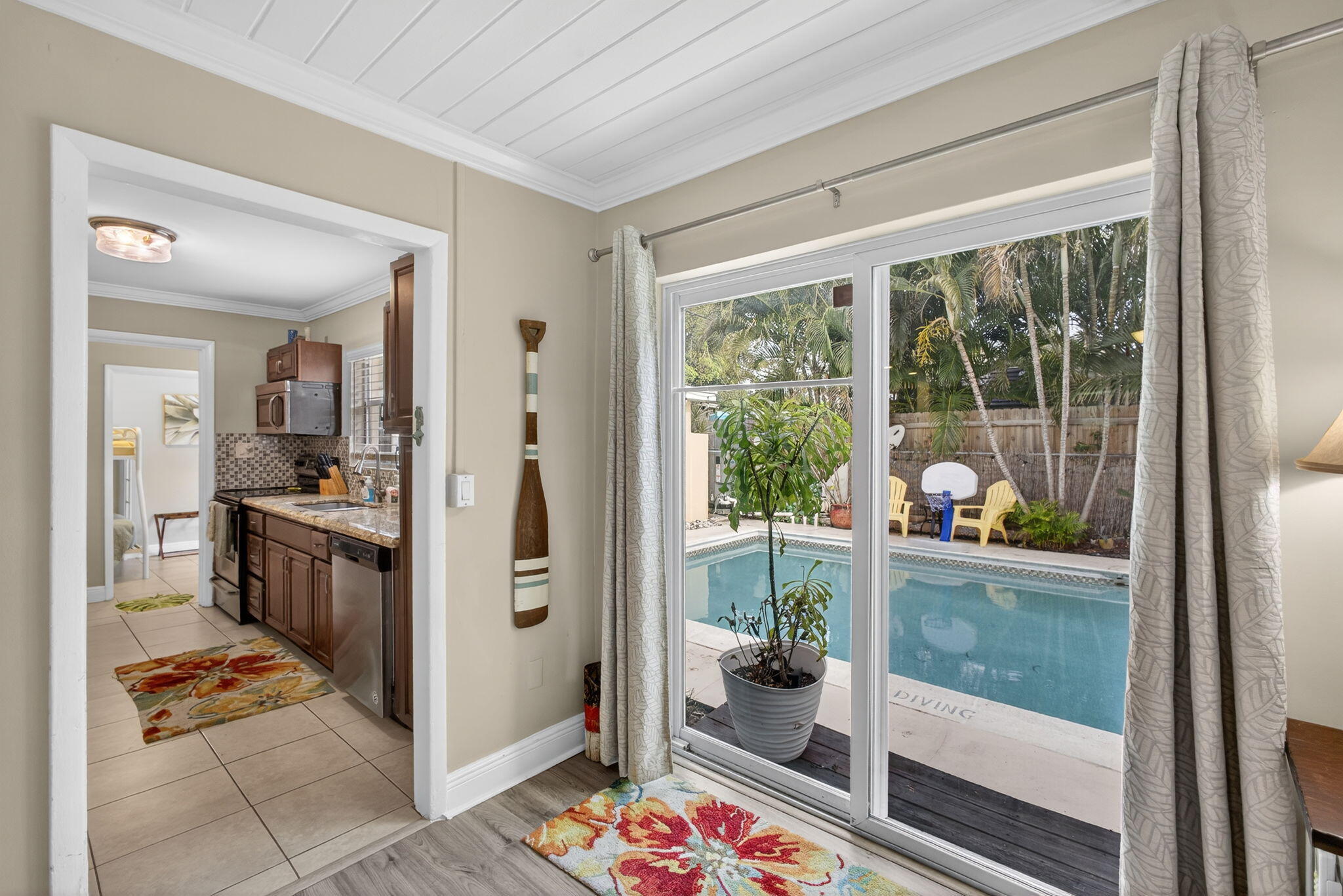 1901 Redbank Road North Palm Beach, FL 33408 - Photo 5 of 38 a very nice looking room with a large window