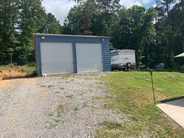 2338 Garretts Chapel Road Chickamauga, GA 30707 - Photo 20 of 30 20 garage