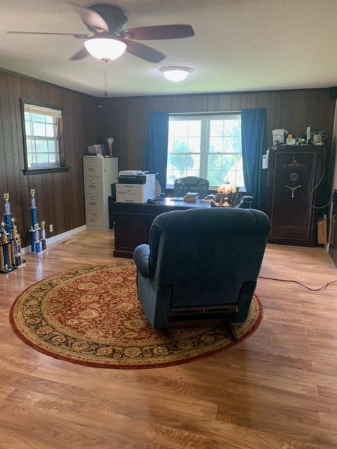 2338 Garretts Chapel Road Chickamauga, GA 30707 - Photo 5 of 30 5 Den
