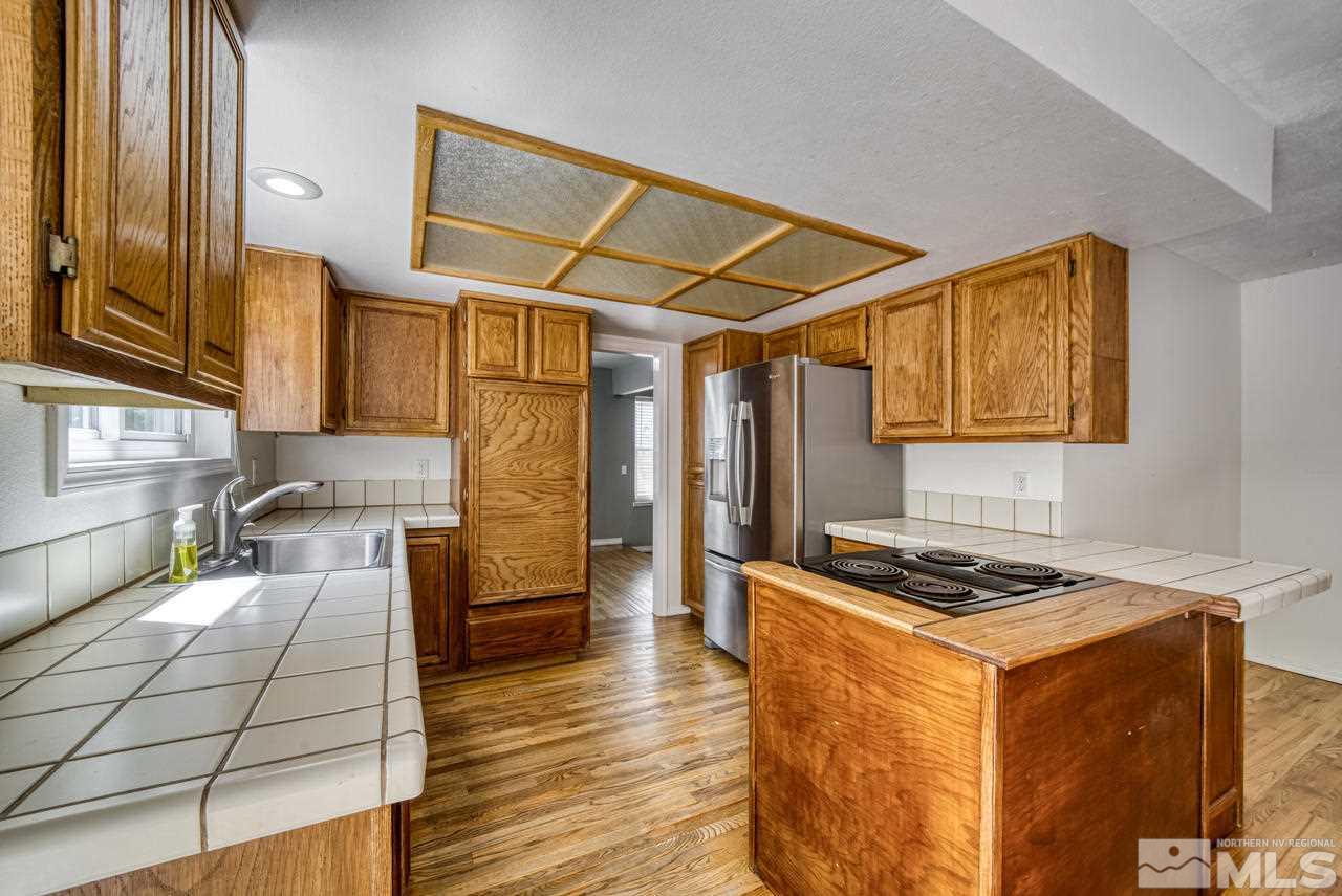 6281 Stone Valley Drive Reno, NV 89523 - Photo 3 of 31 Photo 3