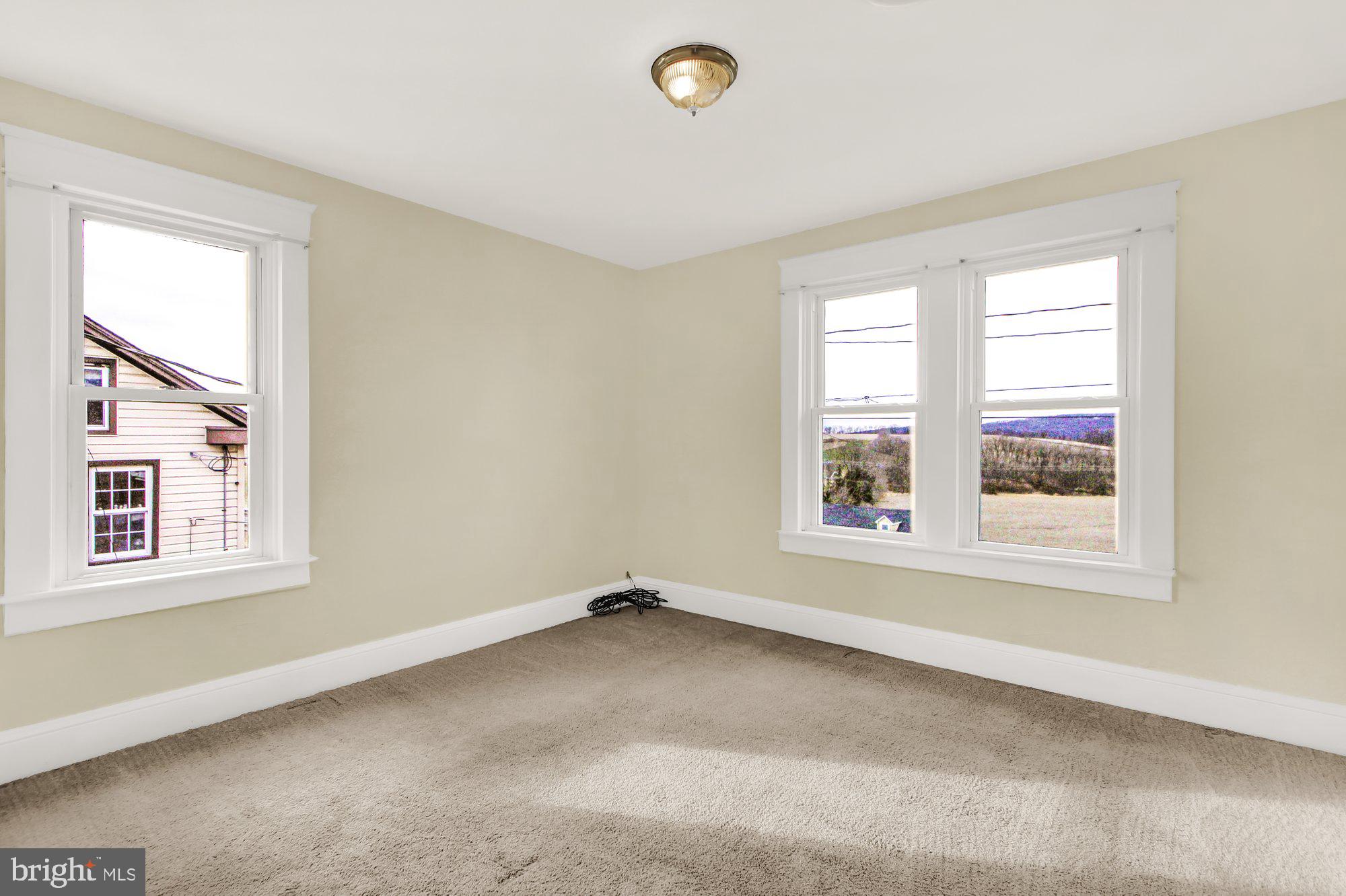 6846 Cannery Court Spring Grove, PA 17362 - Photo 16 of 28 Gallery Image 16