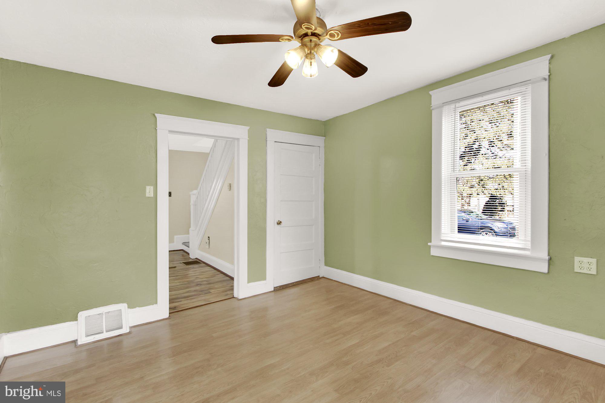 6846 Cannery Court Spring Grove, PA 17362 - Photo 9 of 28 Gallery Image 9