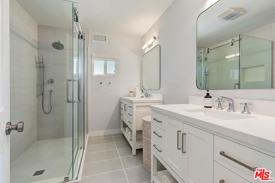 11674 Port Road Culver City, CA 90230 - Photo 25 of 40 Gallery Image 25