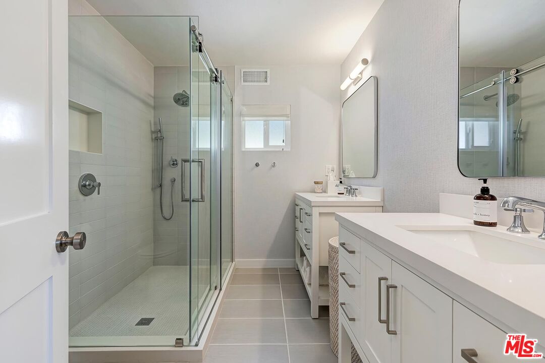 11674 Port Road Culver City, CA 90230 - Photo 26 of 40 Gallery Image 26
