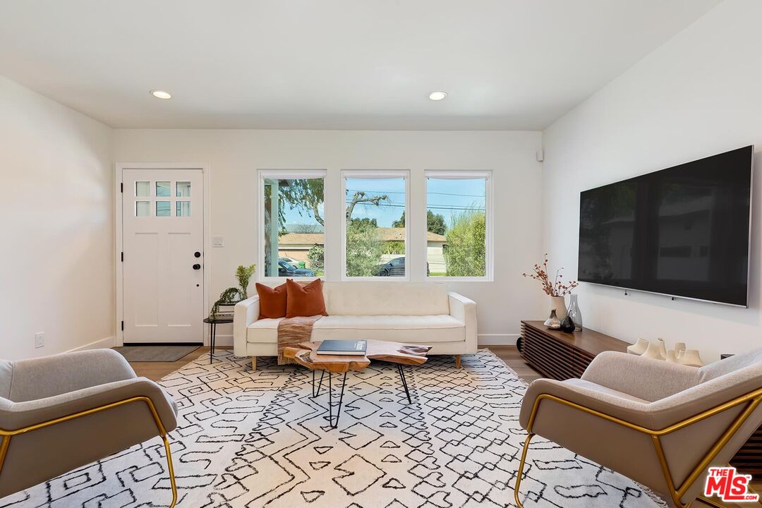11674 Port Road Culver City, CA 90230 - Photo 5 of 40 Gallery Image 5