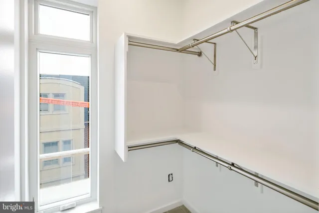 $4,750 | 306 Poplar Street, Philadelphia, PA 19123