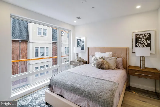 $4,750 | 306 Poplar Street, Philadelphia, PA 19123