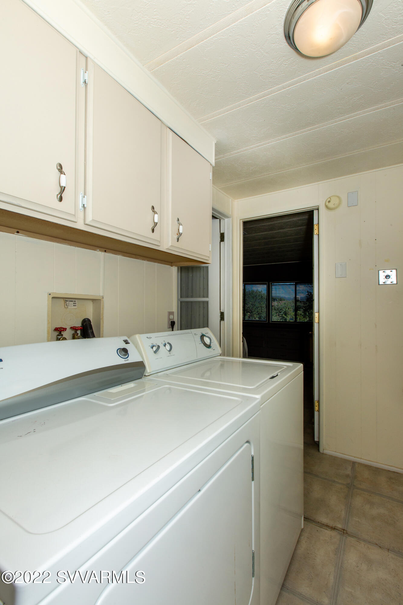 3765 East Valley Vista Road Rimrock, AZ 86335 - Photo 13 of 20 a utility room with dryer and washer