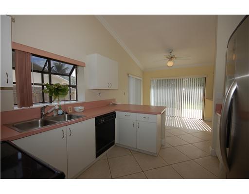 510 Enfield Road Delray Beach, FL 33444 - Photo 3 of 14 Additional Photo