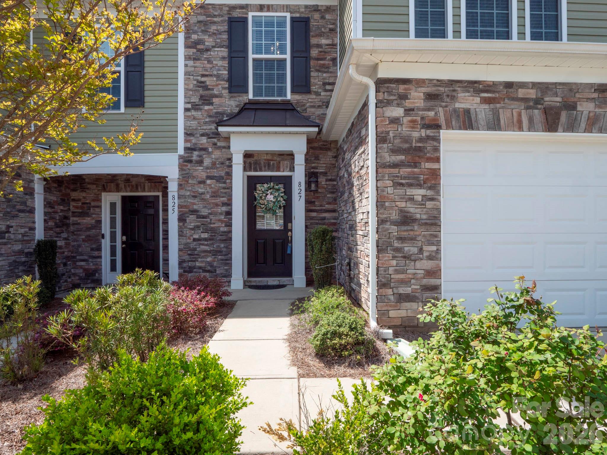 827 Canoe Song Road Fort Mill, SC 29708 - Photo 2 of 33 front view of a house