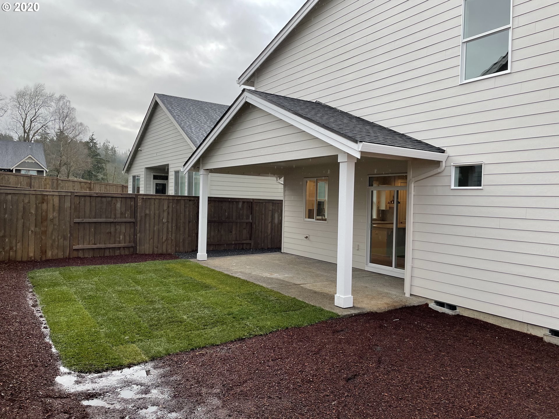 8710 North Juniper Street Camas, WA 98607 - Photo 5 of 9
