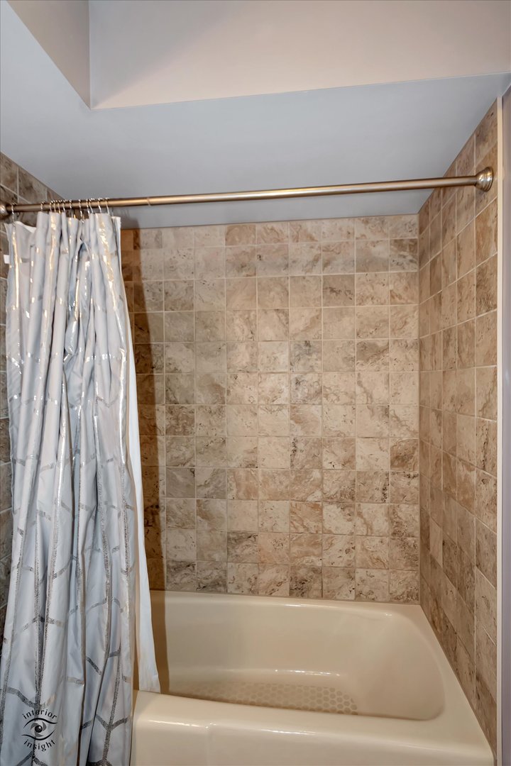1019 Shagbark Road, Unit 2F New Lenox, IL 60451 - Photo 18 of 26 Gallery Image 18