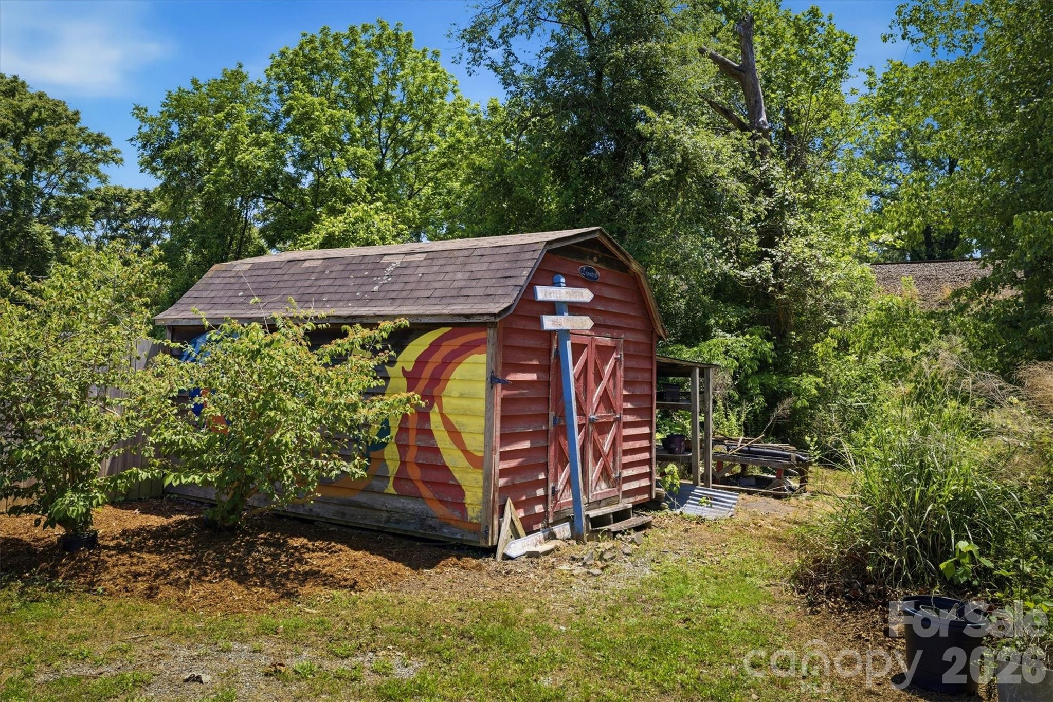 905 Carbon City Road Morganton, NC 28655 - Photo 10 of 29 a view of outdoor space and yard