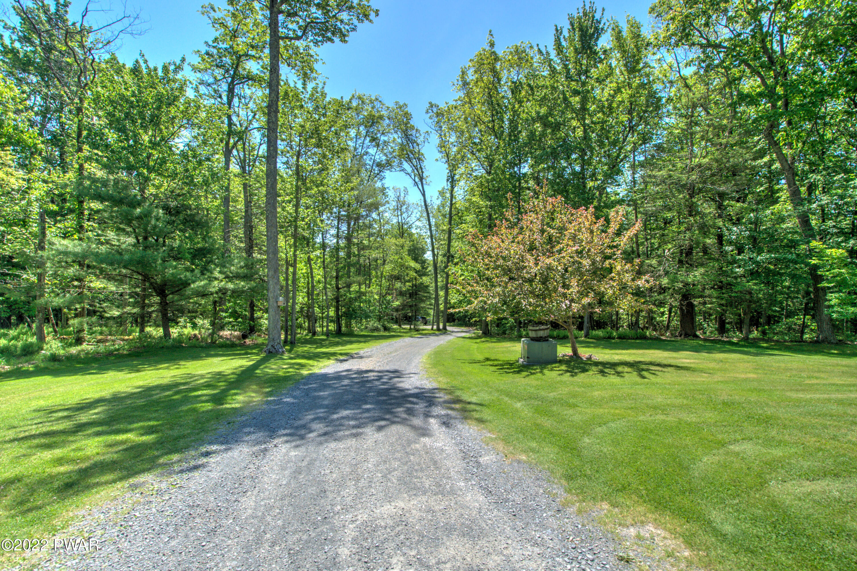 141 Egypt Road Tafton, PA 18464 - Photo 42 of 45 36-Exterior driveway