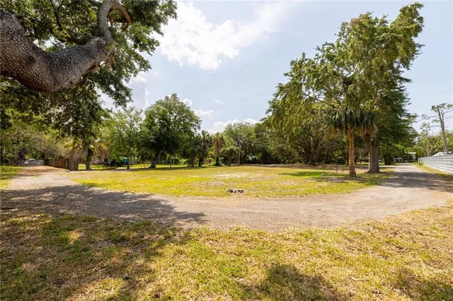 $275,000 | 1810 Cemetery Road, Holiday, FL 34691
