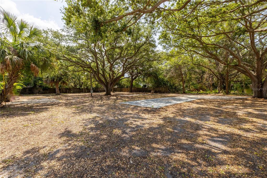 1810 Cemetery Road Holiday, FL 34691 - Photo 7 of 18