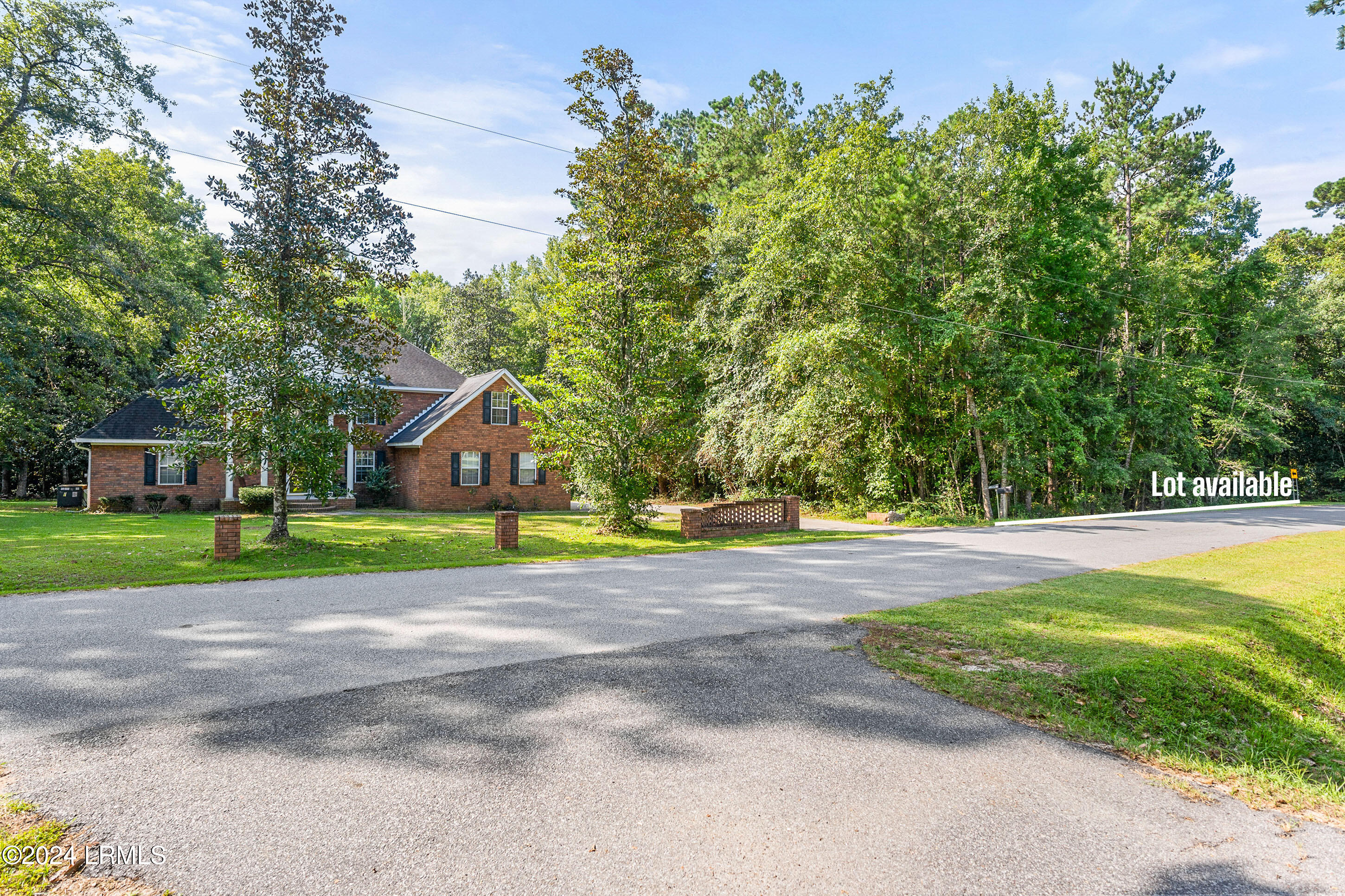 297 Spring Road Walterboro, SC 29488 - Photo 5 of 8 DSC05793-202-1.jpg-FULL