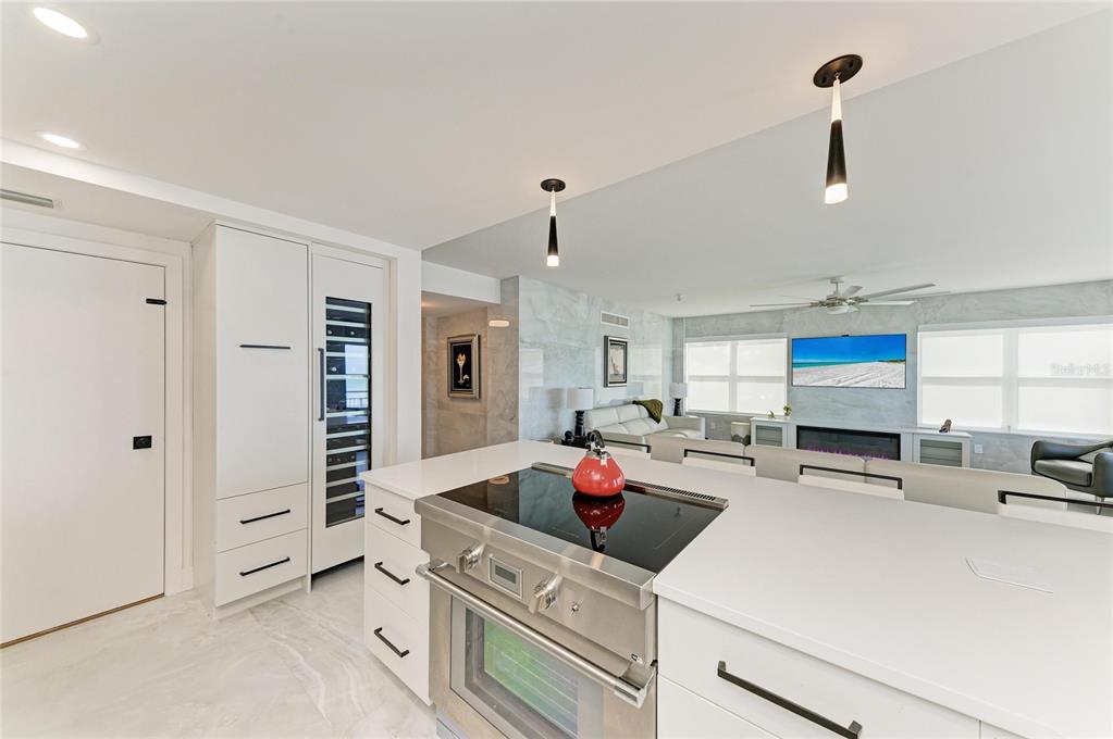 603 Longboat Club Road, Unit 204N Longboat Key, FL 34228 - Photo 25 of 74
