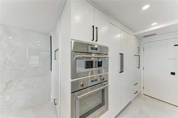 $15,000 | 603 Longboat Club Road, Unit 204N, Longboat Key, FL 34228