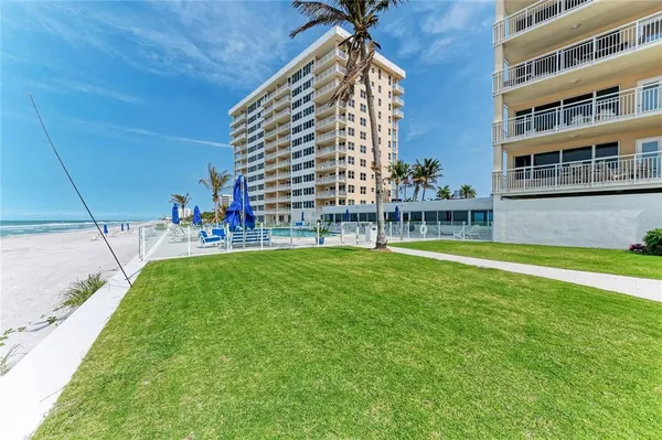 $15,000 | 603 Longboat Club Road, Unit 204N, Longboat Key, FL 34228