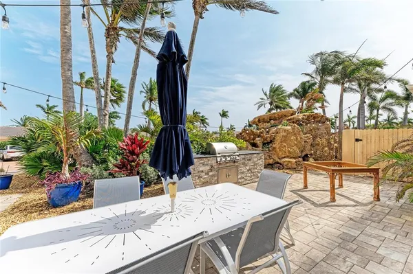 $15,000 | 603 Longboat Club Road, Unit 204N, Longboat Key, FL 34228