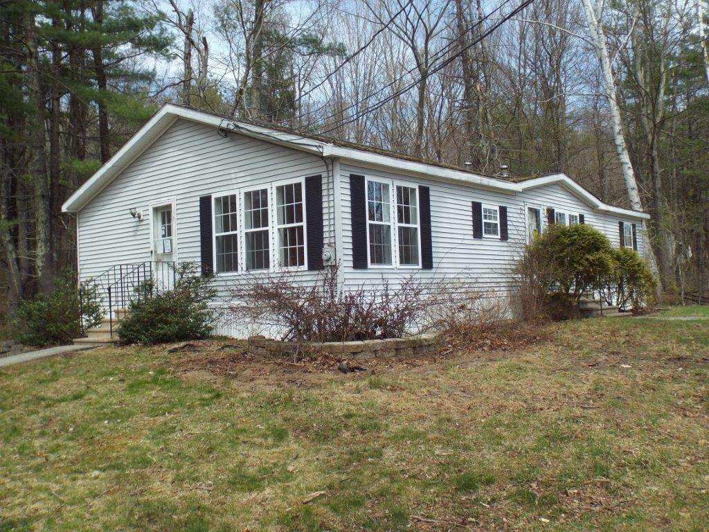 71 Prescott Road Epping, NH 03042 - Photo 1 of 14