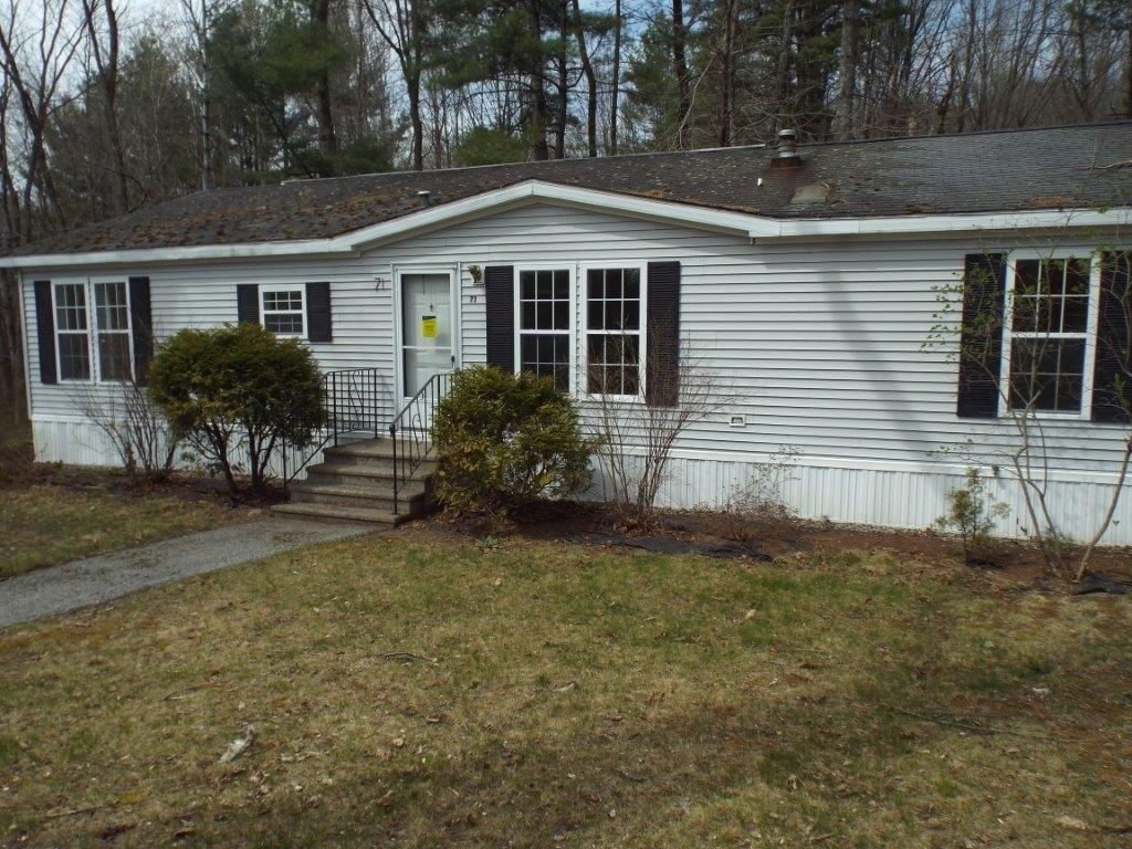 71 Prescott Road Epping, NH 03042 - Photo 2 of 14