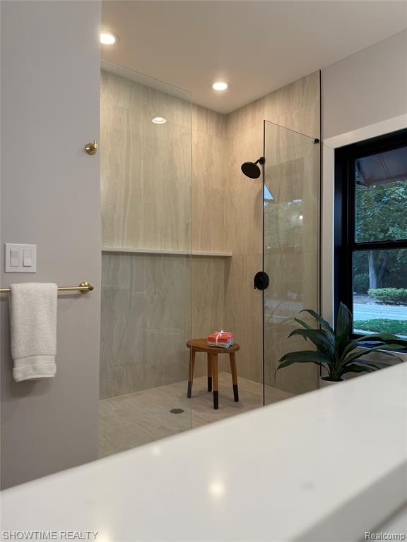 334 Romeo Road Rochester, MI 48307 - Photo 20 of 44 Gallery Image 20