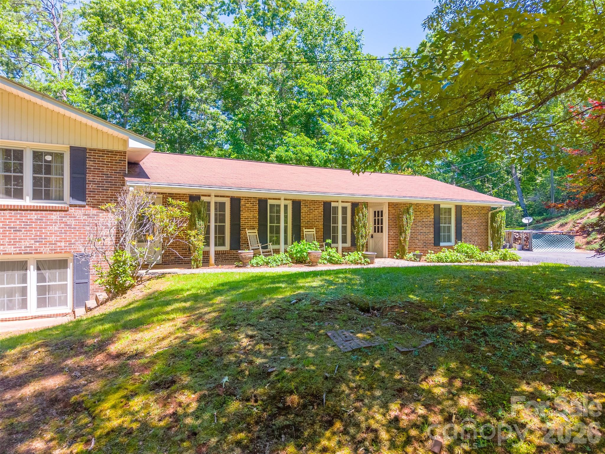 1747 University Heights Road Cullowhee, NC 28723 - Photo 3 of 45 Gallery Image 3