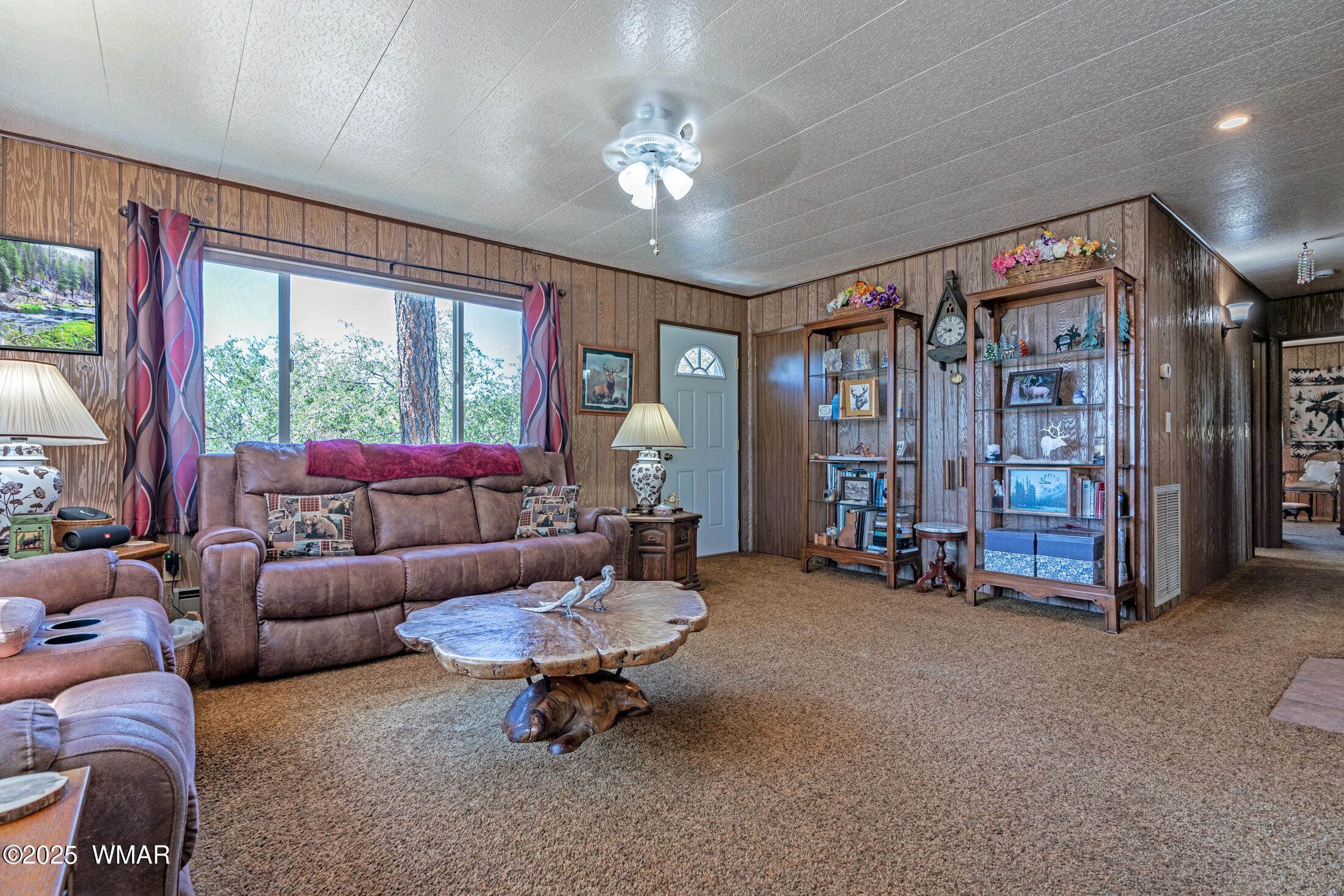 978 Timberland Road Show Low, AZ 85901 - Photo 6 of 31 _DSC6205-HDR-Edit