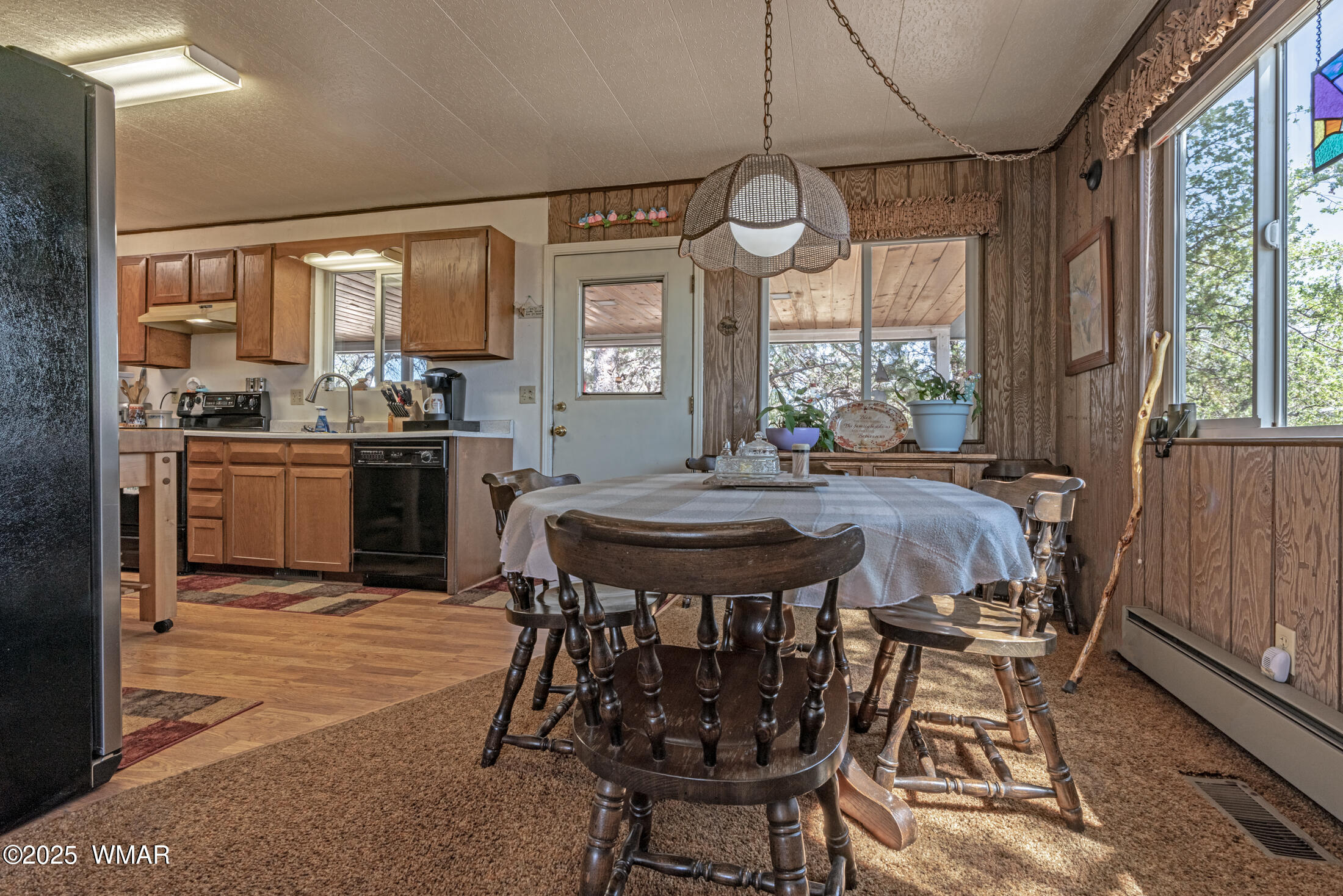 978 Timberland Road Show Low, AZ 85901 - Photo 7 of 31 _DSC6225-HDR-Edit
