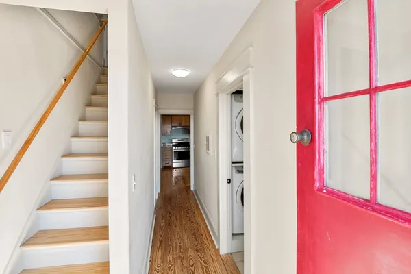 $3,200 | 12 Hampden Street, Unit 12, Gloucester, MA 01930