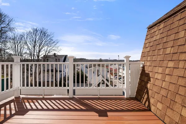 $3,200 | 12 Hampden Street, Unit 12, Gloucester, MA 01930