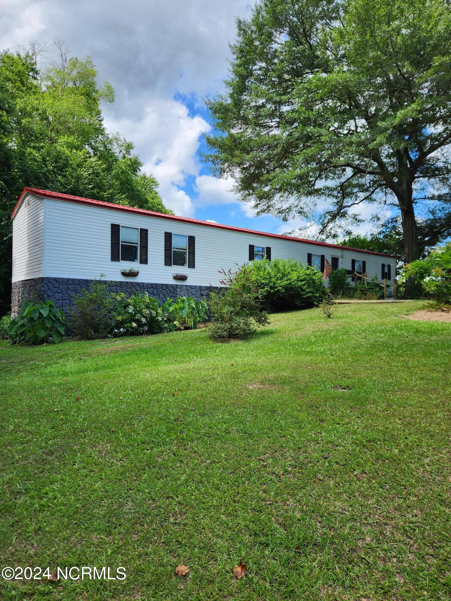 1716 Cotton Patch Road Chocowinity, NC 27817 - Photo 1 of 26 20240703_105757
