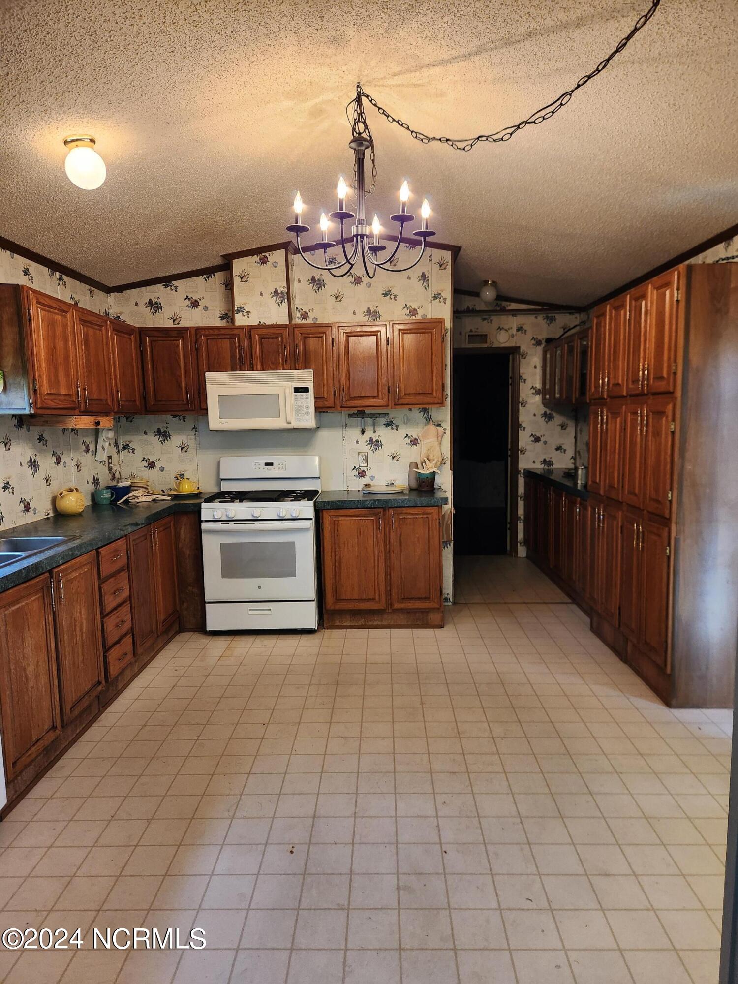 1716 Cotton Patch Road Chocowinity, NC 27817 - Photo 7 of 26 20240703_104159