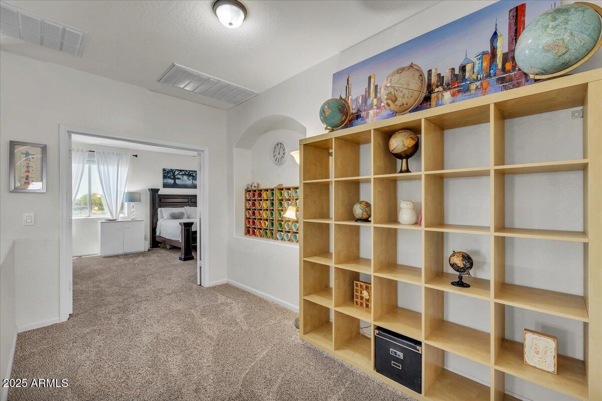 3465 East Rosa Lane Gilbert, AZ 85297 - Photo 22 of 59 Entry to Owners Suite