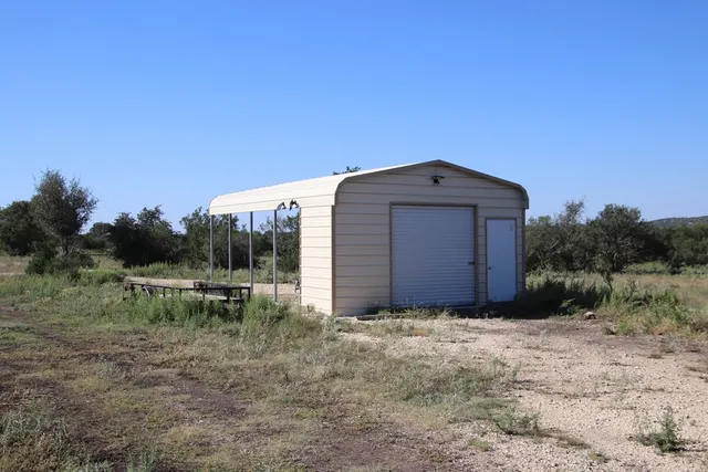 $1,199,000 | 3618 Sd 52100, Rocksprings, TX 78880